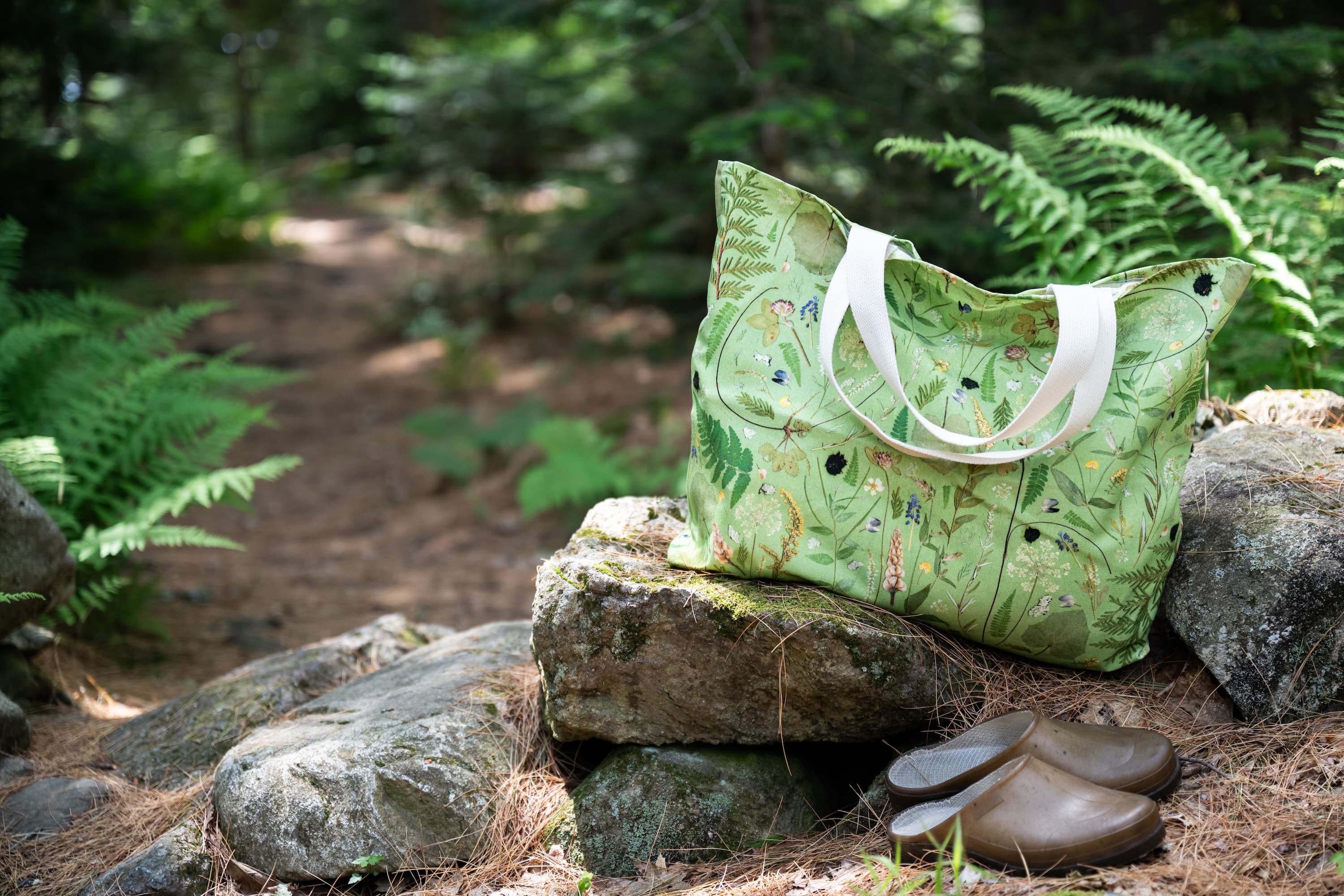 Cedar Lake Classic Tote