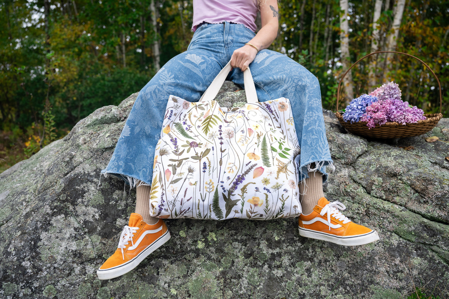 Hosmer Pond Forage Classic Tote