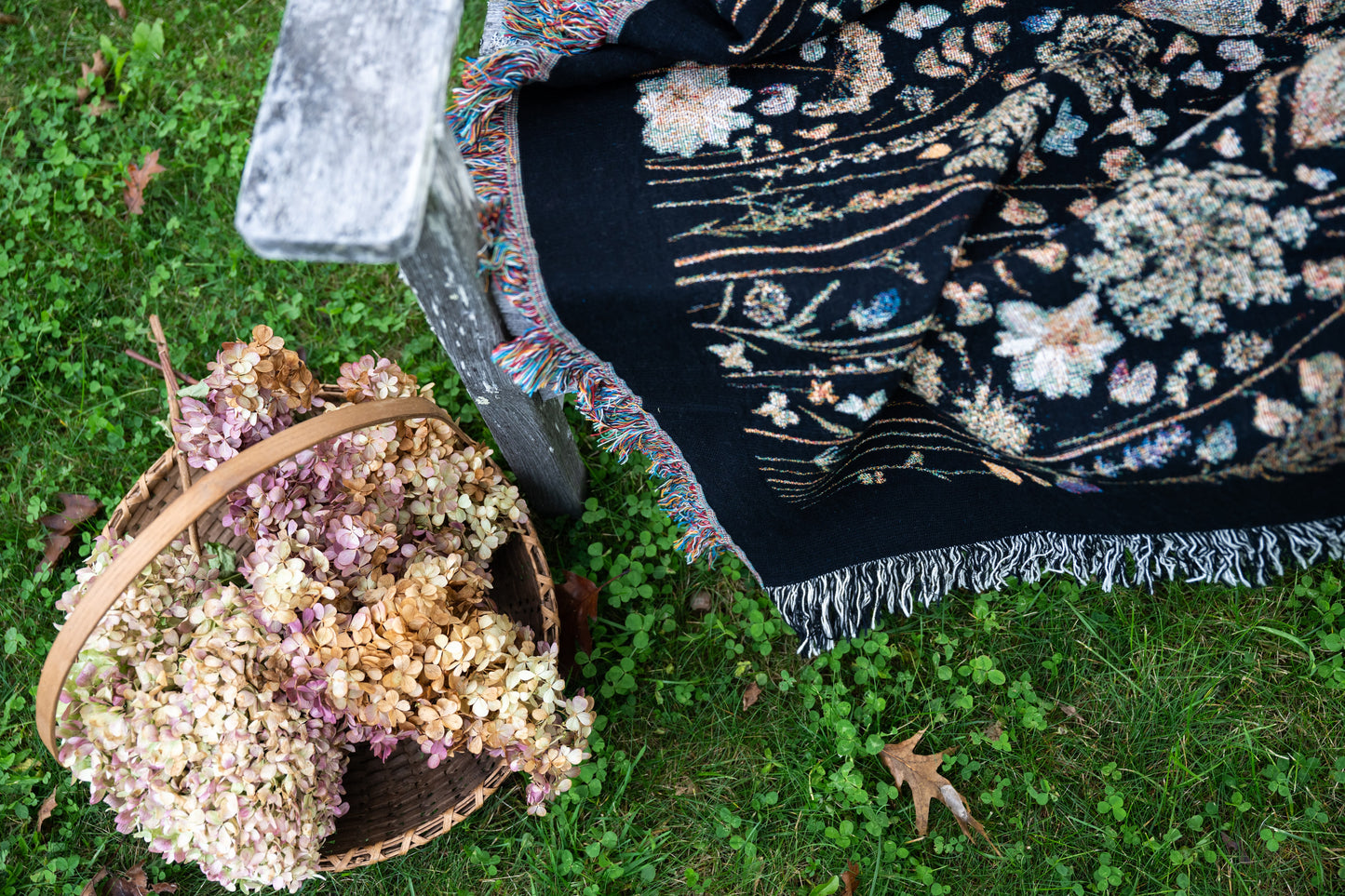 Woven Wildflower Blanket - Midnight Harvest